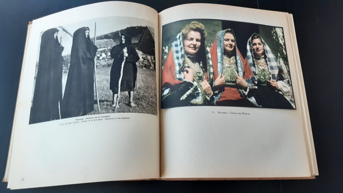 España - Tomo I Tipos y Trajes -