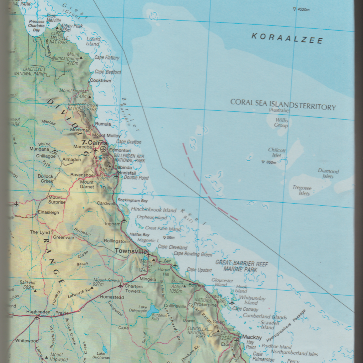 Notitieboek met landkaart naar keuze