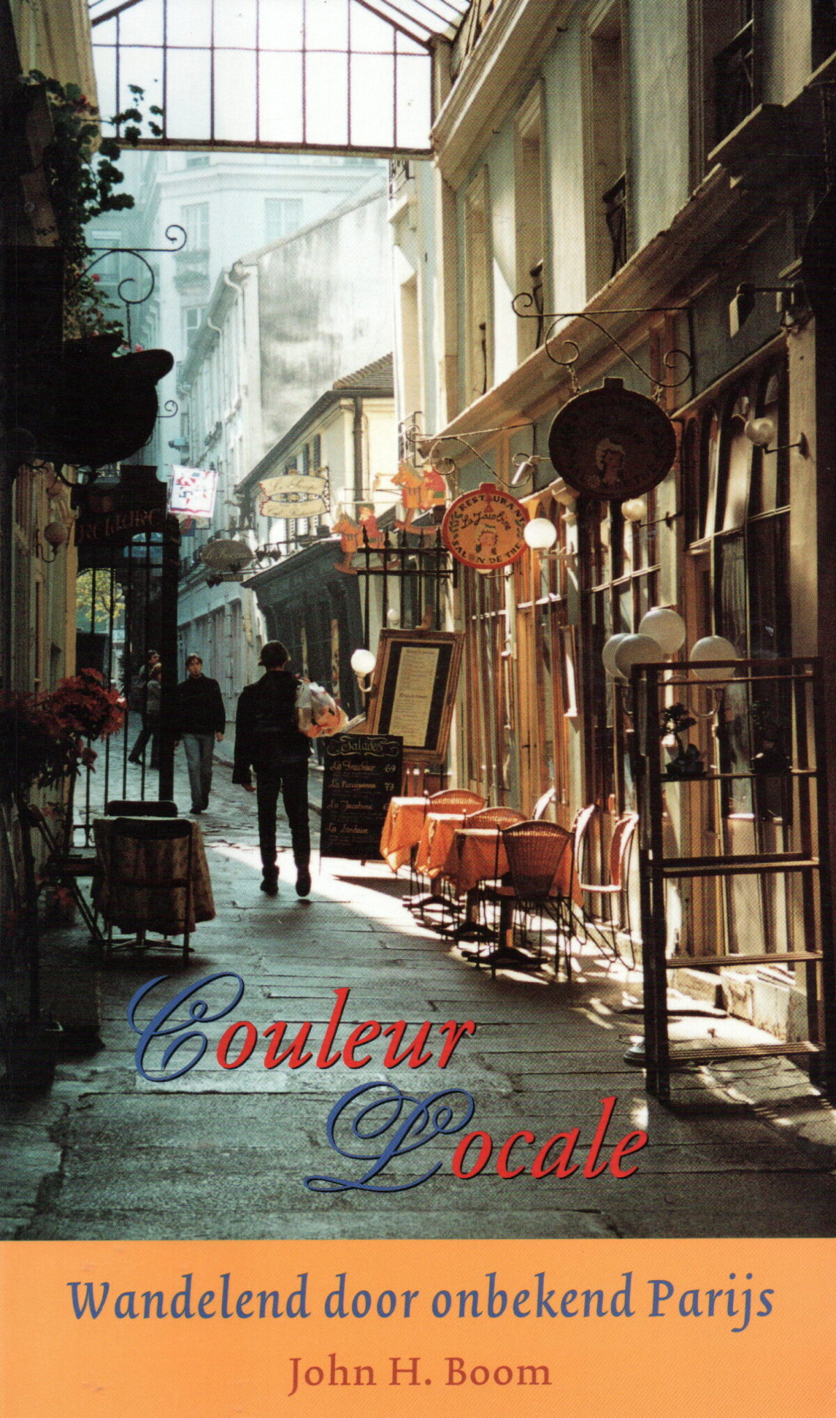 Couleur Locale - Wandelend door onbekend Parijs -